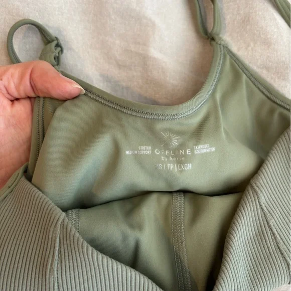 Offline by Aerie NEW - Picture 2 of 6